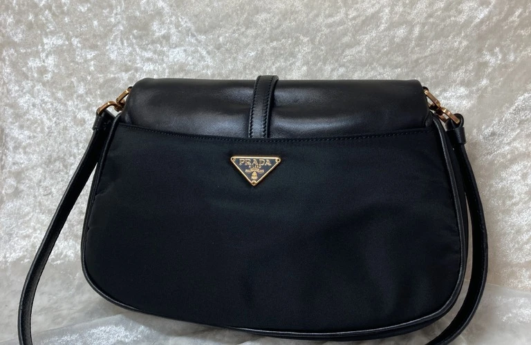 プラダ高価買取！越谷でお探しなら買取大吉北越谷店