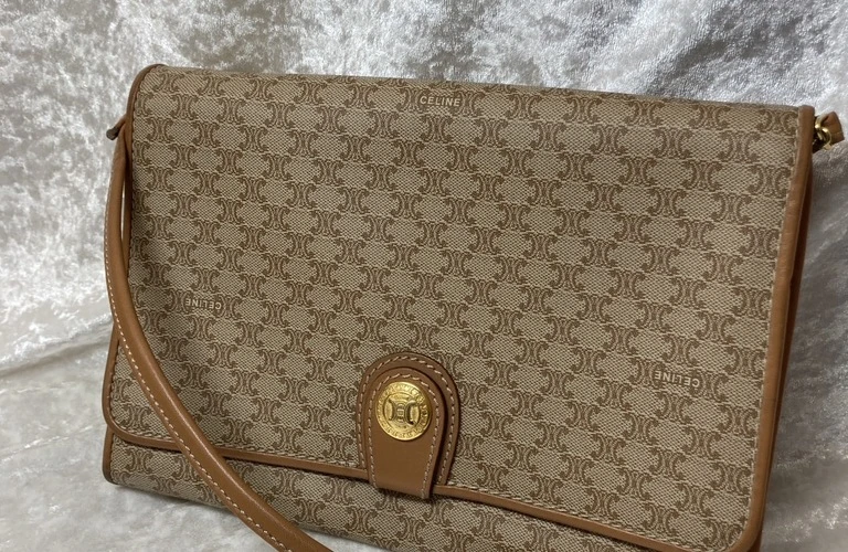 セリーヌは古くても高価買取！買取大吉北越谷店